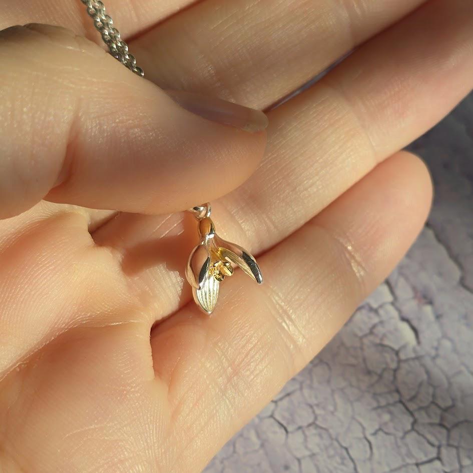 Two-Tone Sterling Silver & Gold Snowdrop Necklace, Nature-Inspired Floral Jewellery, Dainty Pendant, Unique Gift, January Birthday