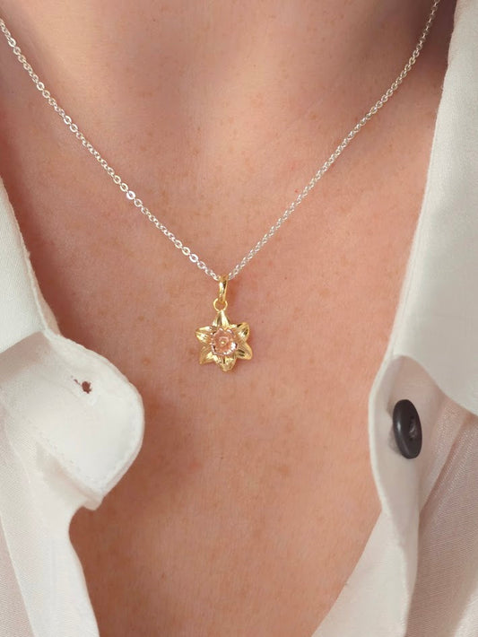 925 Sterling Silver Two-Tone Daffodil Necklace | March Birth Flower | Everything's Rosie Jewellery