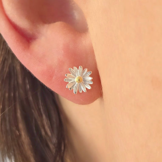 April Birth Flower Daisy Stud Earrings | 925 Sterling Silver & Gold | Birth Month Earrings | Everything's Rosie Jewellery