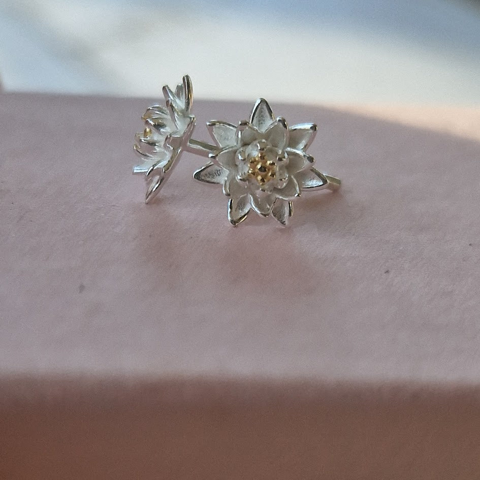 925 Sterling Silver Two-Tone Waterlily Jewellery Set | July Birth Flower | Everything's Rosie Jewellery