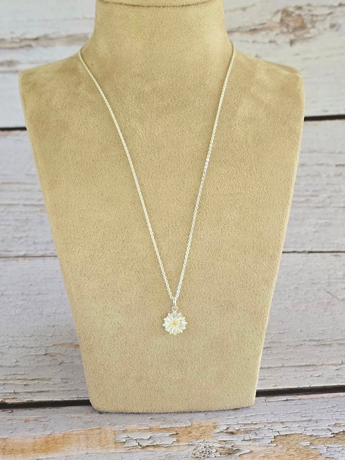 Sterling silver Aster pendant, September birthday, nature inspired, Daisy pendant, floral pendant, unique gift, flower pendant necklace