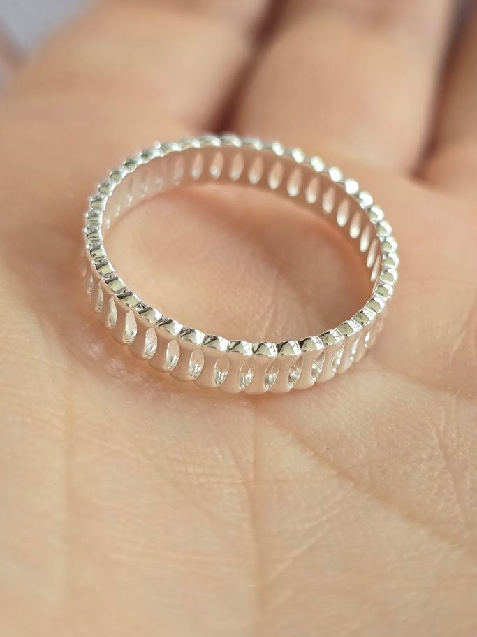 Modern linear design ring, Silver Statement Ring, Abstract Design Ring, Stacked Ring, Boho Inspired, Contemporary Design, Minimalist Design