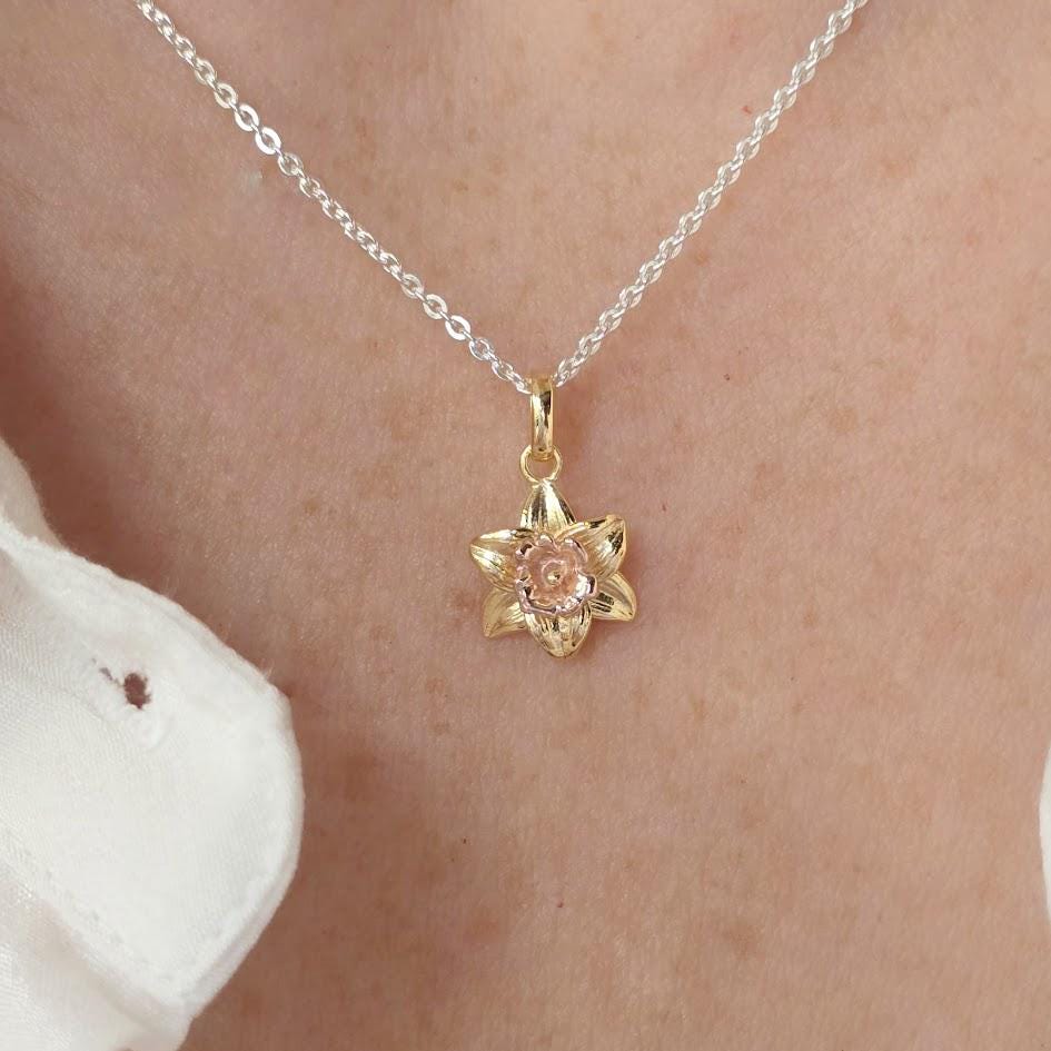 925 Sterling Silver Two-Tone Daffodil Jewellery Set | March Birth Flower | Everything's Rosie Jewellery