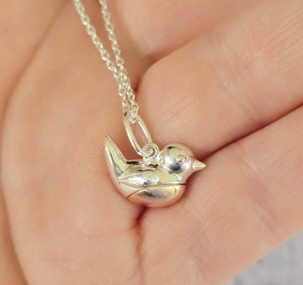 Silver Robin Pendant and Earrings, Robin Set, Two Tone Necklace, Xmas Present, Loved One Jewellery, Nature Inspired, Wildlife Jewellery.