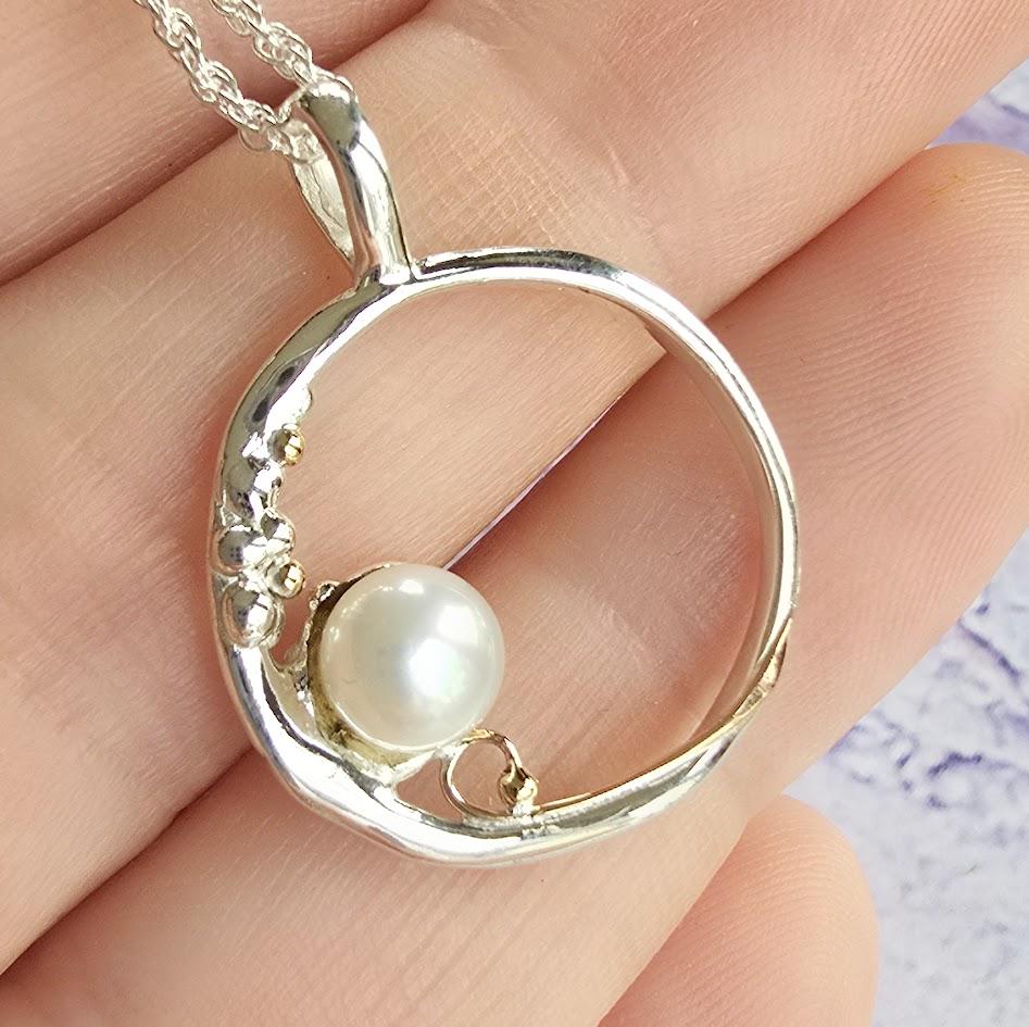 Silver Pearl Pendant, Minimalist Circle Necklace, Sterling Silver Jewellery, Elegant Design, Gift for Her, Contemporary Style