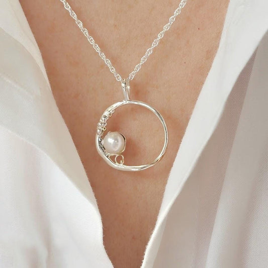 Silver Pearl Pendant, Minimalist Circle Necklace, Sterling Silver Jewellery, Elegant Design, Gift for Her, Contemporary Style