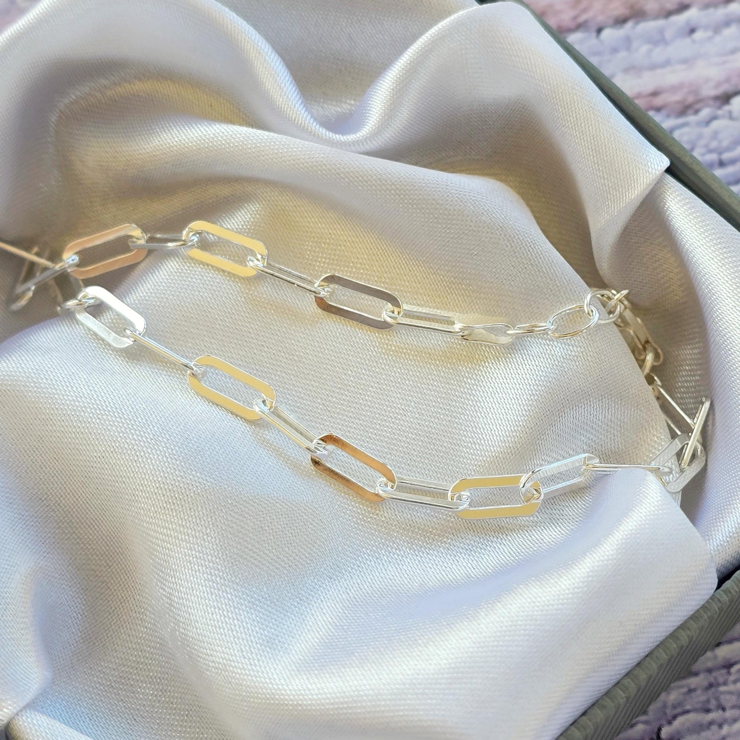 Silver Paperclip Bracelet, Dainty Chain Bracelet, Minimalist Jewellery, Layering Bracelet, Charm Bracelet, Silver Bracelet, Gift for Her
