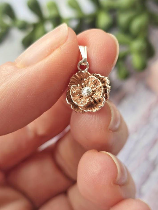 Silver Poppy Charm, August Birth Flower, Sterling Silver & Gold, Floral Jewellery, Paperclip Bracelet Charm, Gift for Her