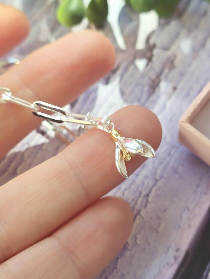 Silver Snowdrop Charm, January Birth Flower, Sterling Silver & Gold, Floral Jewellery, Paperclip Bracelet Charm, Gift for Her