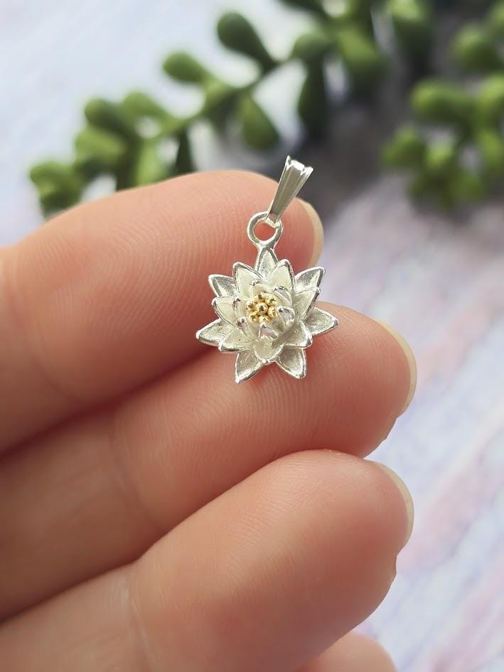 Silver Water Lily Charm, July Birth Flower, Sterling Silver & Gold, Floral Jewellery, Paperclip Bracelet Charm, Gift for Her
