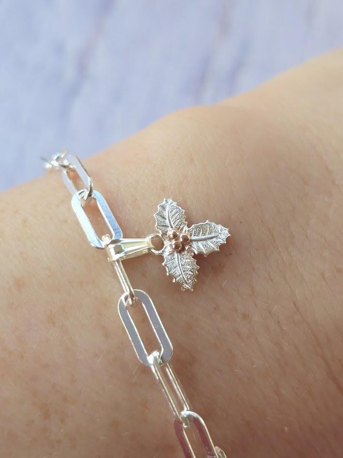 Silver Holly Charm, December Birth Flower, Sterling Silver & Gold, Floral Jewellery, Paperclip Bracelet Charm, Gift for Her